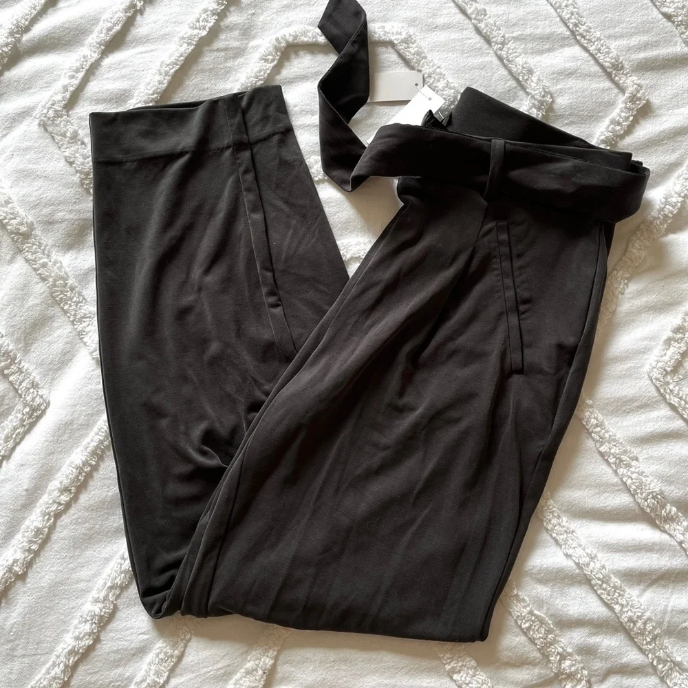 NEW WHBM High-Rise Tapered Ankle Pants - Picture 4 of 7